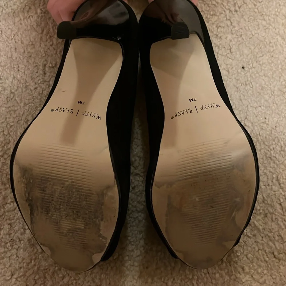 White House Black Market Carmen Size 7M - Picture 7 of 7